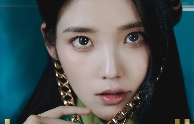아이유, Vogue, November 관련 아티스트 뉴스 이슈 정리 대표 이미지