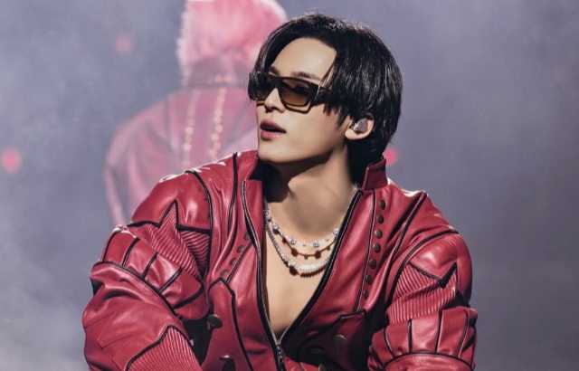 세븐틴 민규는 남자팬들을 너무 좋아해요! 두 남자를 무작위로 끌어당겨 엮어가는 일..충격 엔딩: " 알고보니 대만 커플이었다" 대표 이미지
